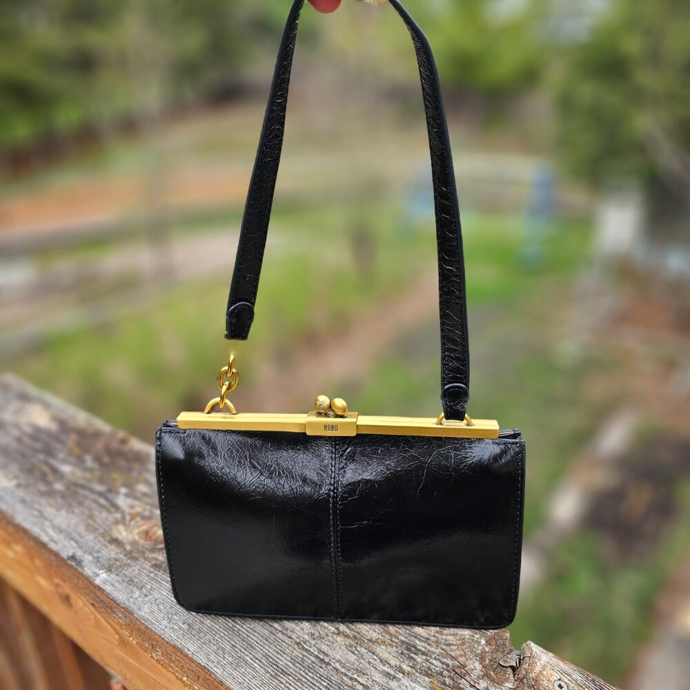 Hobo International Purse Rare Kisslock Clasp Polished Leather - Picture 5 of 11